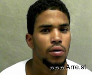 Darien Robles Arrest Mugshot