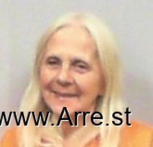 Darlene Maynard Arrest Mugshot