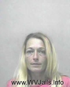 Della Ruggerio Arrest Mugshot