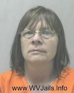 Donna Lee Arrest Mugshot