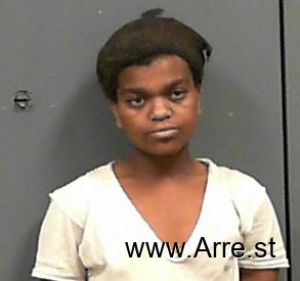 Ivinia Blake Arrest Mugshot