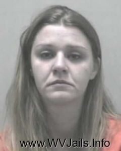  Jennifer Saponara Arrest Mugshot