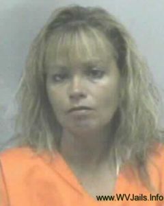  Kelly Davis Arrest
