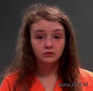 Larissa Fonner Arrest