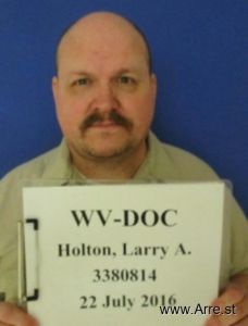 Larry Holton Arrest Mugshot