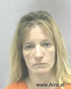 Laura Parker Arrest Mugshot