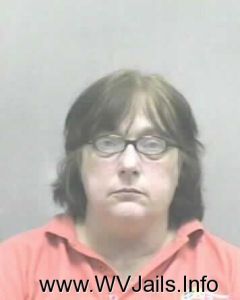 Linda Davis Arrest Mugshot