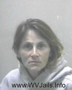 Linda Thompson Arrest Mugshot