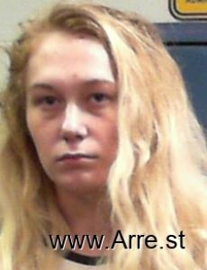 Mariah Akers Arrest Mugshot