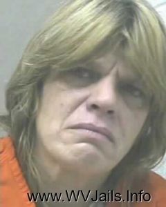  Paula Holland Arrest