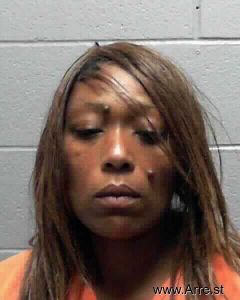 Renita Trigg Arrest Mugshot