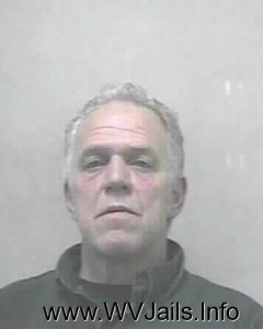 Robert Lewis Arrest Mugshot