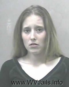  Shanae Thompson Arrest Mugshot