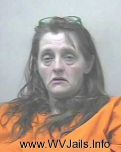 Tina Quinn Arrest Mugshot