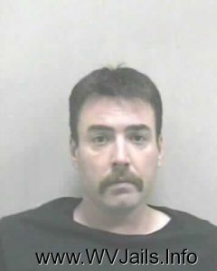 Travis Ratcliffe Arrest Mugshot