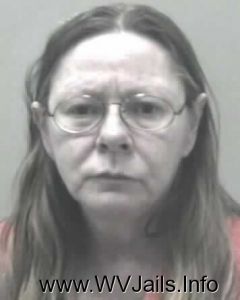 Vicki Jones Arrest Mugshot