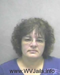 Wanda Greathouse Arrest Mugshot