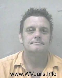 Wayne Mills Arrest Mugshot