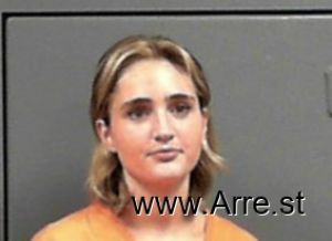 Zoe Farley Arrest Mugshot