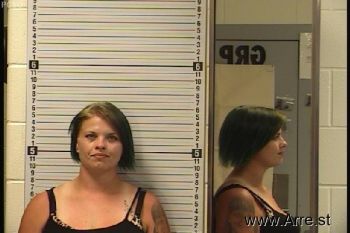 Chelsea Elizabeth Kay Linnebur Mugshot