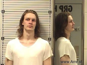 Garret Loren Henderson Mugshot