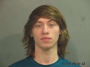 Hunter Ussery Arrest Mugshot