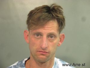 Ibis Dundee Arrest Mugshot