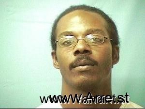 Idris Willis Arrest Mugshot
