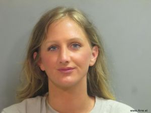 Madison Cantrell Arrest Mugshot