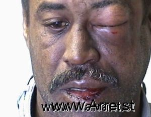 Quinnie Davis Arrest Mugshot
