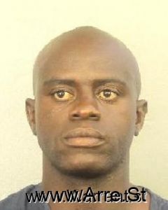 Raynold Charles Arrest Mugshot
