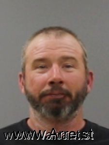 Derrick Mitchell Arrest Mugshot