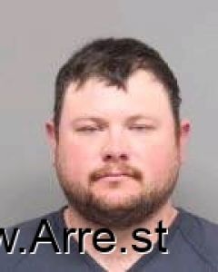 Travis Garrett Arrest Mugshot