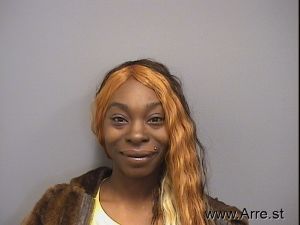 Shena Menser Arrest Mugshot